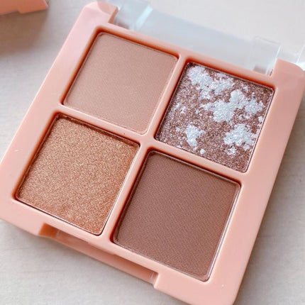 クリスタルハートロックシャドウ/BLACK ROUGE/アイシャドウパレットを使ったクチコミ(4枚目)