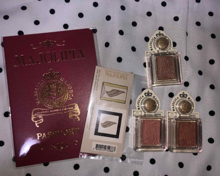 シャドーカスタマイズ/MAJOLICA MAJORCA/単色アイシャドウを使ったクチコミ(1枚目)