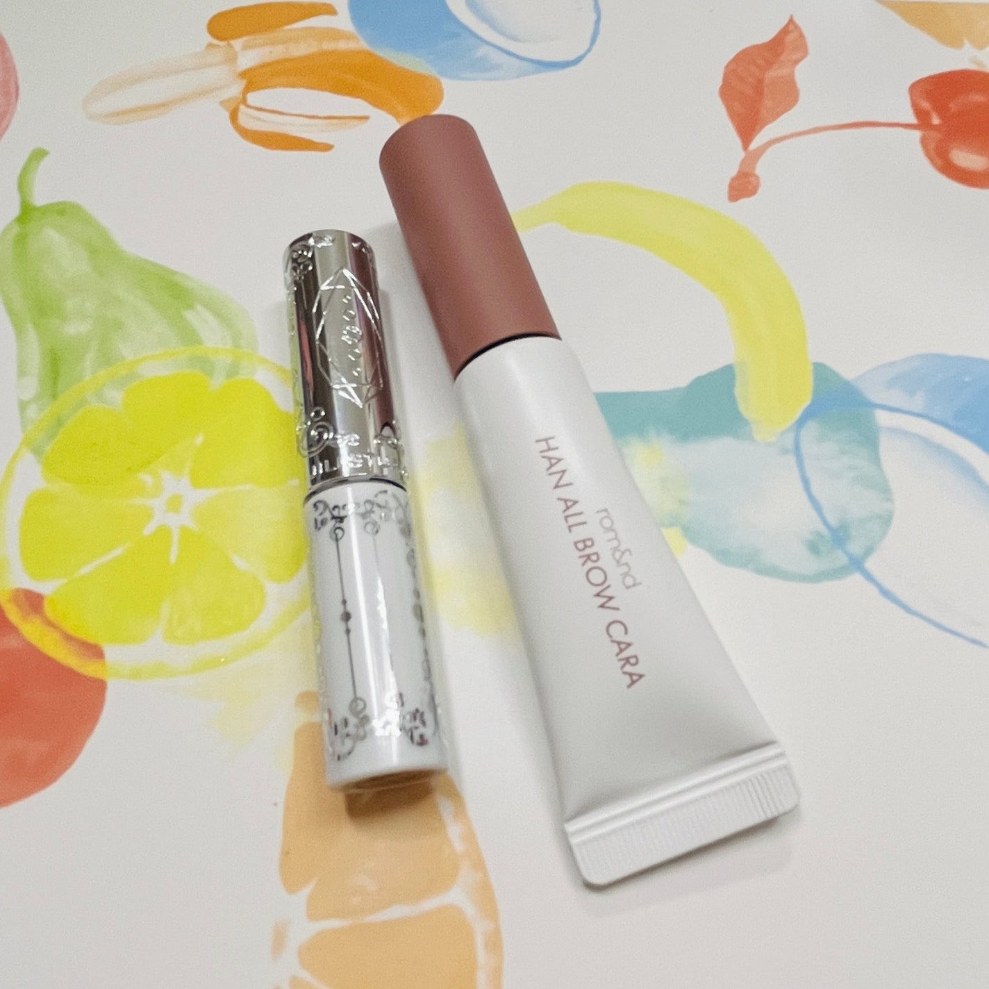 ジルスチュアート ムースブロウマスカラ/JILL STUART/眉マスカラを使ったクチコミ(1枚目)