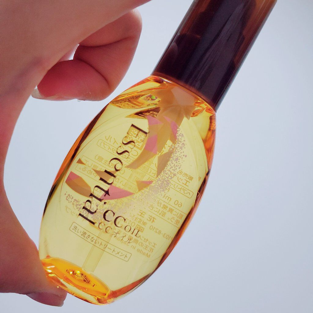 CCオイル/エッセンシャル/ヘアオイルを使ったクチコミ（1枚目）