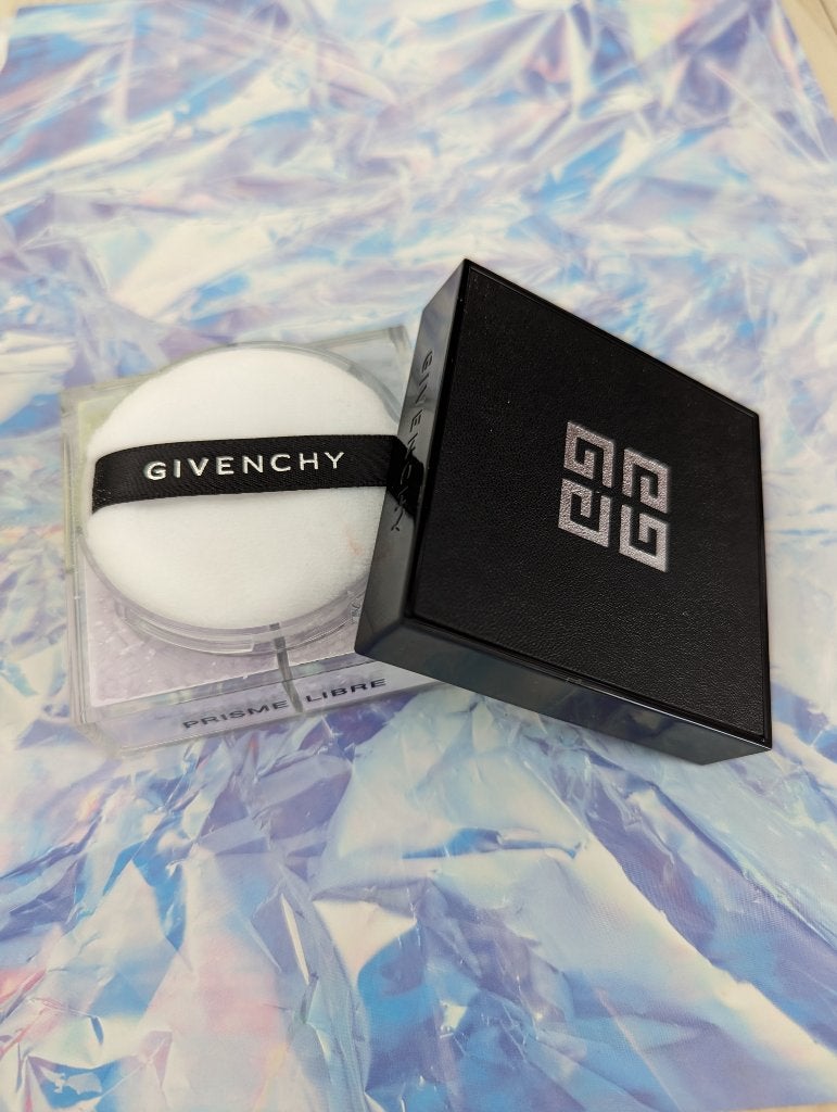 プリズム・リーブル/GIVENCHY/ルースパウダーを使ったクチコミ(2枚目)