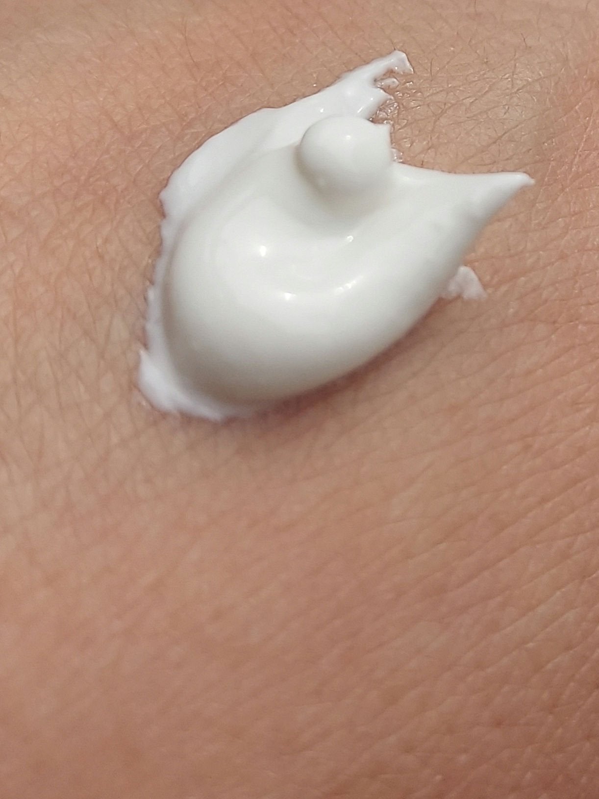 シカプラスト リペアクリーム B5+ /ラ ロッシュ ポゼ/フェイスクリームを使ったクチコミ(5枚目)