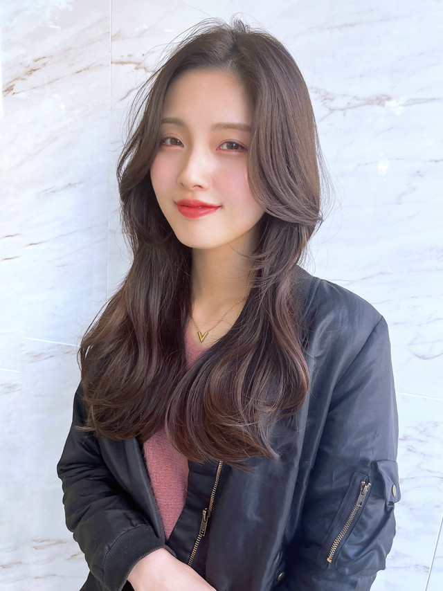 くびれロングヘア