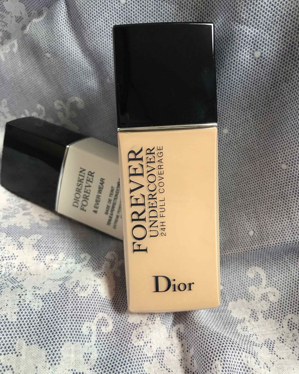ディオールスキン フォーエヴァー アンダーカバー 010 アイボリー/Dior/リキッドファンデーションを使ったクチコミ（1枚目）