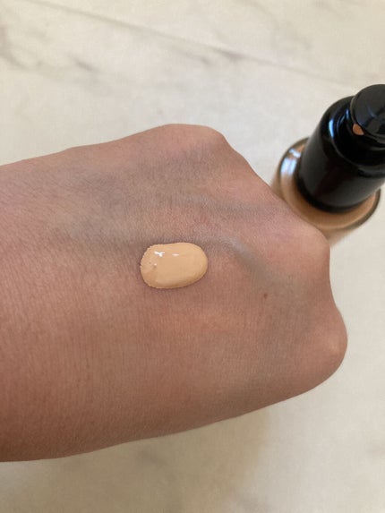 スタジオフィックス フルイッド SPF 15 NC20/M・A・C/リキッドファンデーションを使ったクチコミ(3枚目)