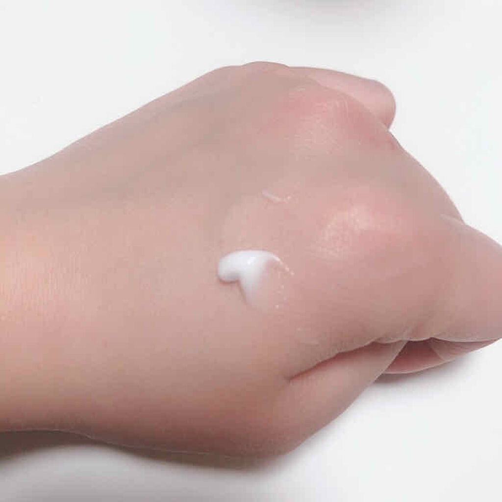 ジョンソンボディケア バイブラント ラディアンス プレミアム ローション/ジョンソンボディケア/ボディローションを使ったクチコミ（2枚目）