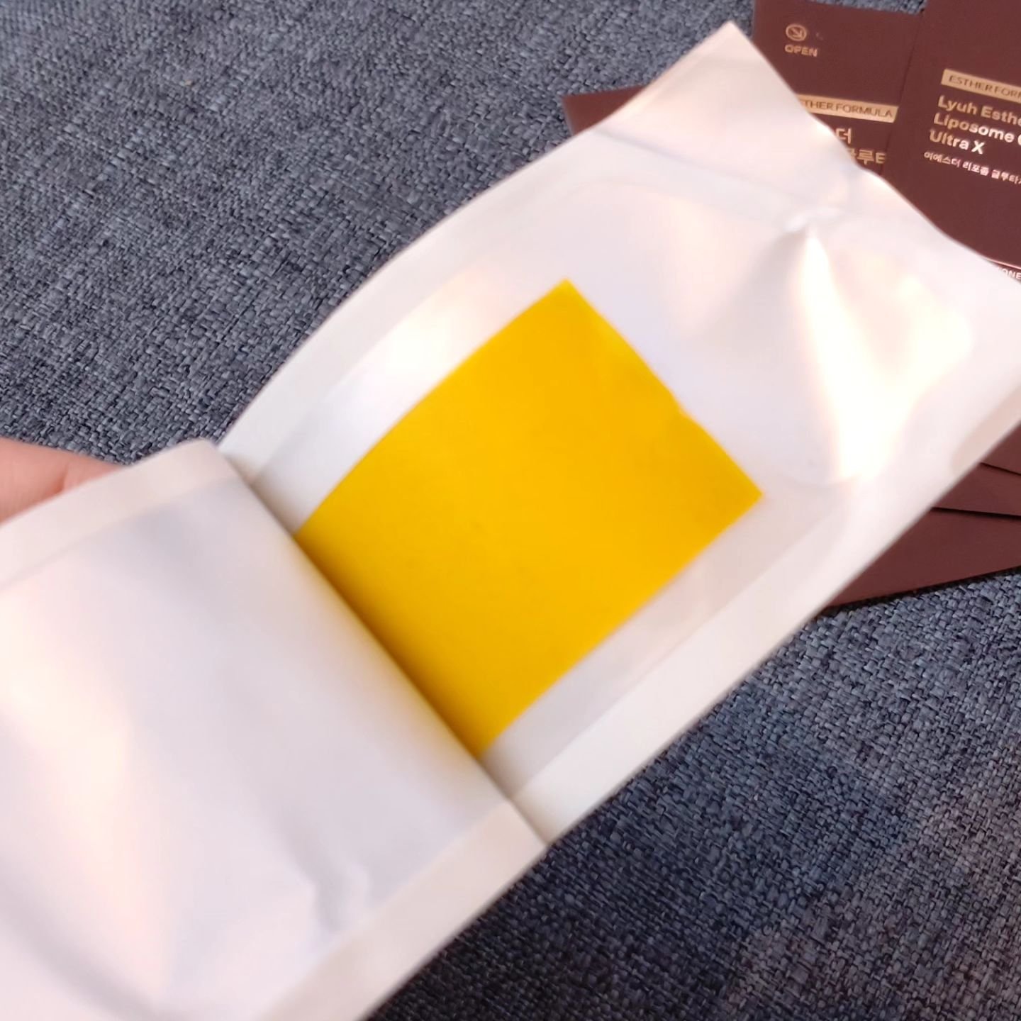 ヨエスターGLTダイレクトウルトラX/ESTHER FORMULA/美容サプリメントを使ったクチコミ（3枚目）