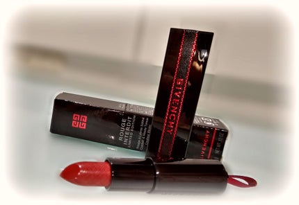 ルージュ・アンテルディ/GIVENCHY/口紅を使ったクチコミ(1枚目)