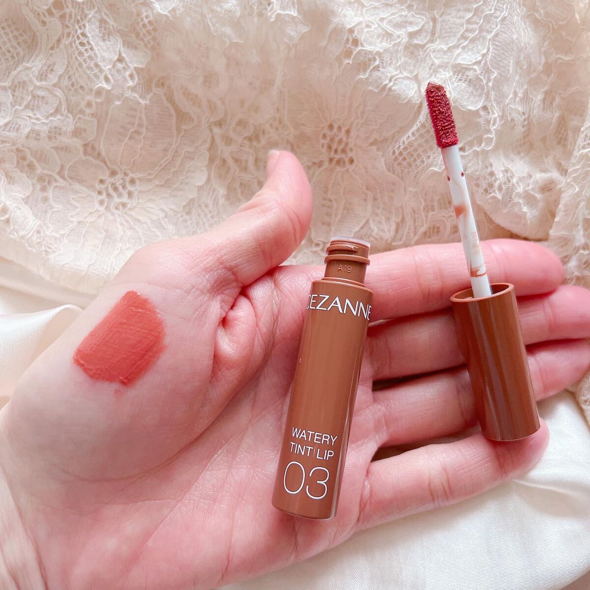 ウォータリーティントリップ/CEZANNE/リップティントを使ったクチコミ(5枚目)