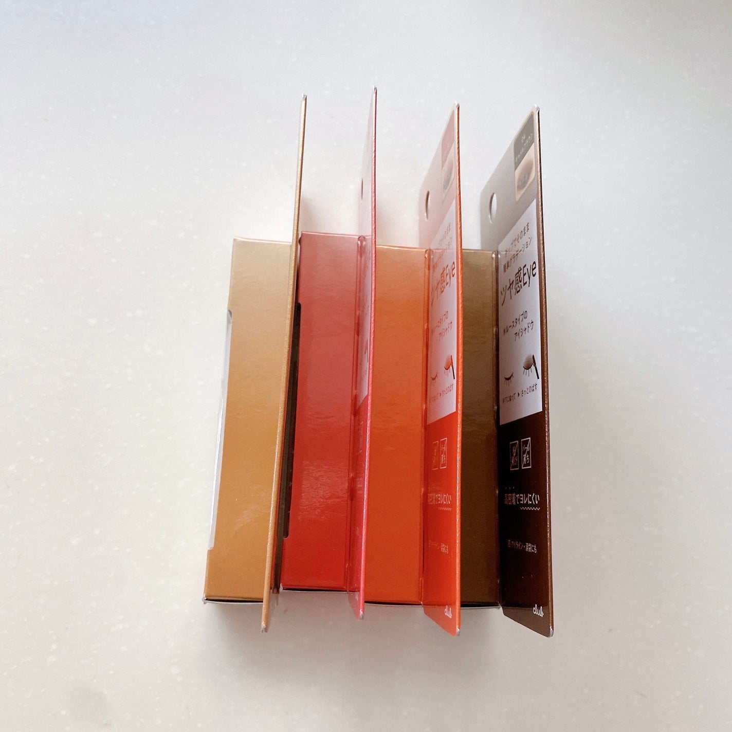 アミュチアルースアイシャドウ/クラブ/アイシャドウを使ったクチコミ(5枚目)