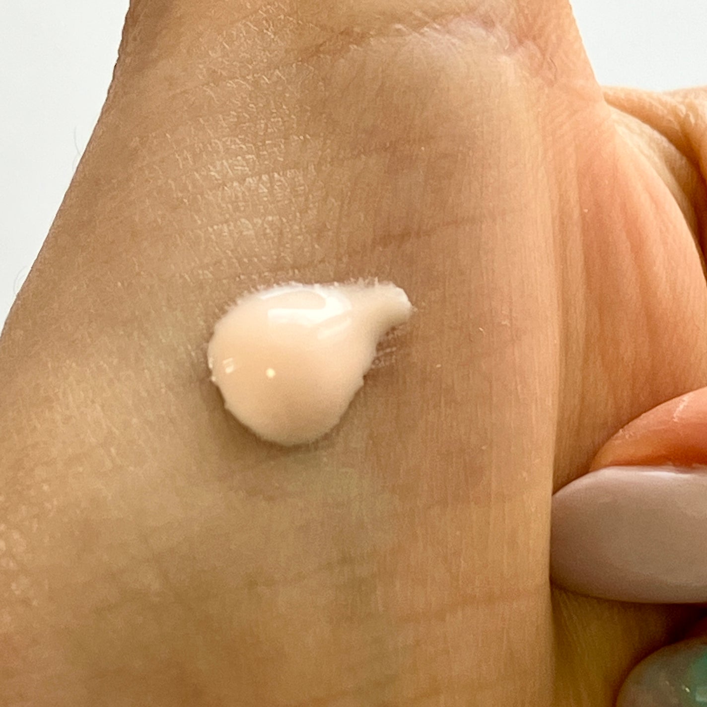 サンスクリーン+モイスト(色付き)<日焼け止め>/DR.WU/日焼け止めローションを使ったクチコミ(2枚目)