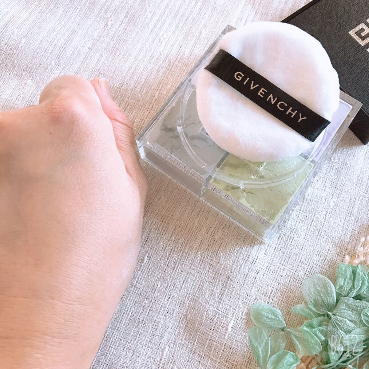 プリズム・リーブル/GIVENCHY/ルースパウダーを使ったクチコミ(4枚目)