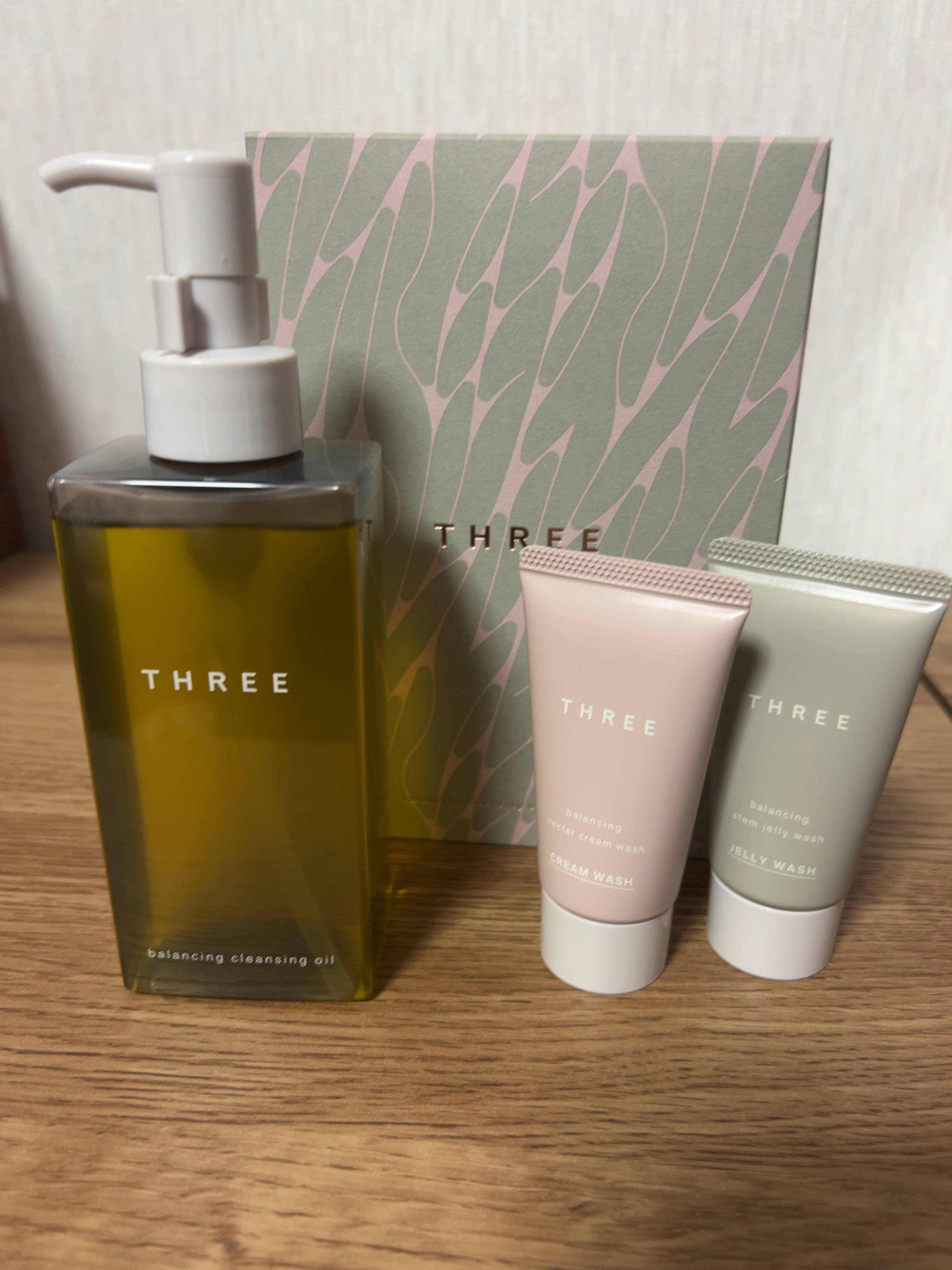 THREE バランシング クレンジング オイル N キット 2024/THREE/スキンケアキットを使ったクチコミ（2枚目）