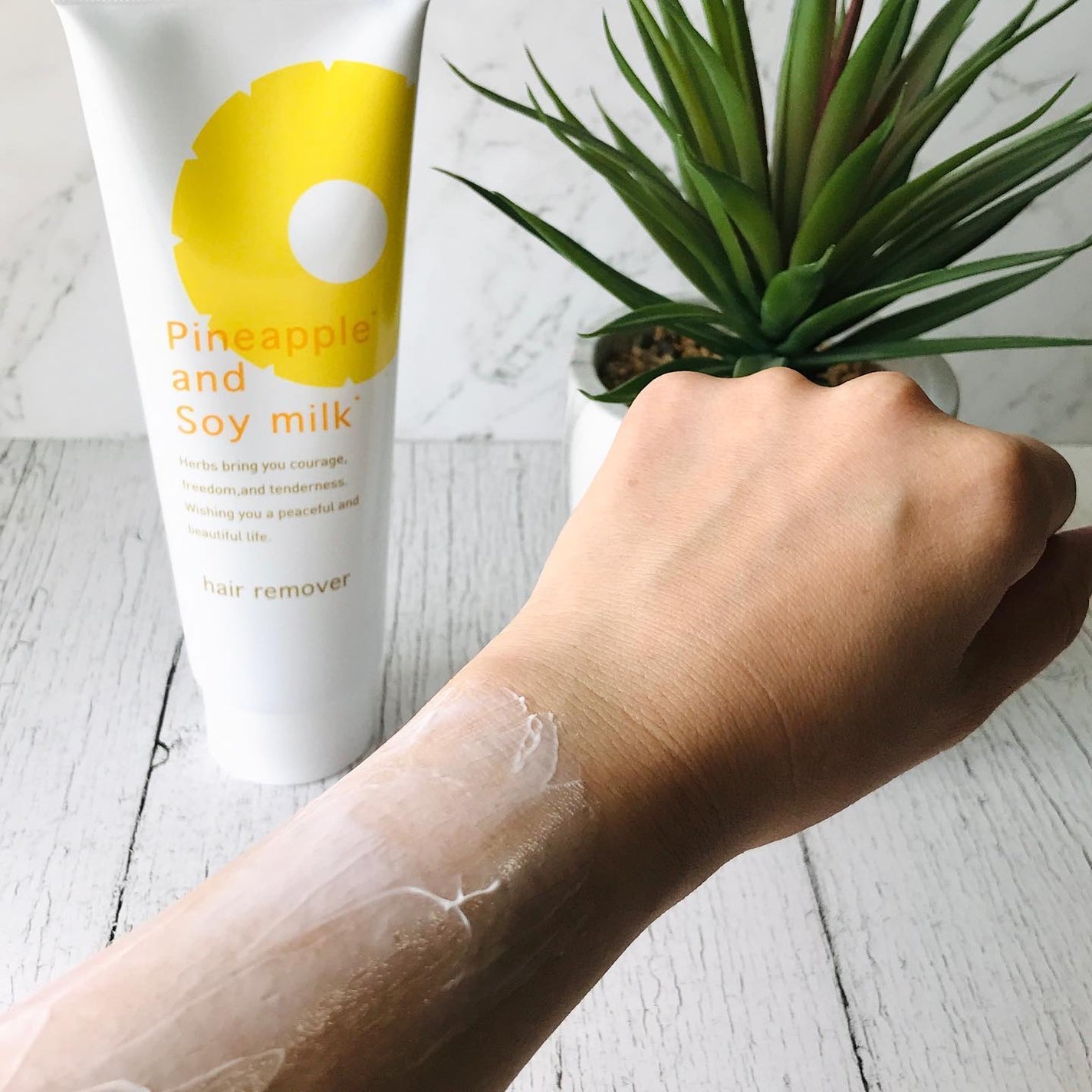 パイナップル豆乳除毛クリーム/鈴木ハーブ研究所/除毛クリームを使ったクチコミ(5枚目)