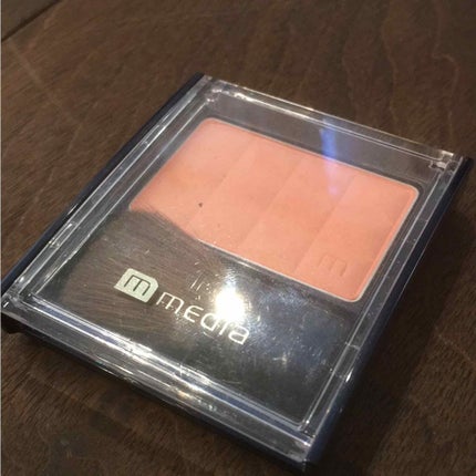 media ブライトアップチークNのクチコミ「メディア チークカラーA OR-3
 このチークは、かなり薄づきでラメが入っているので、ハイラ.....」(1枚目)