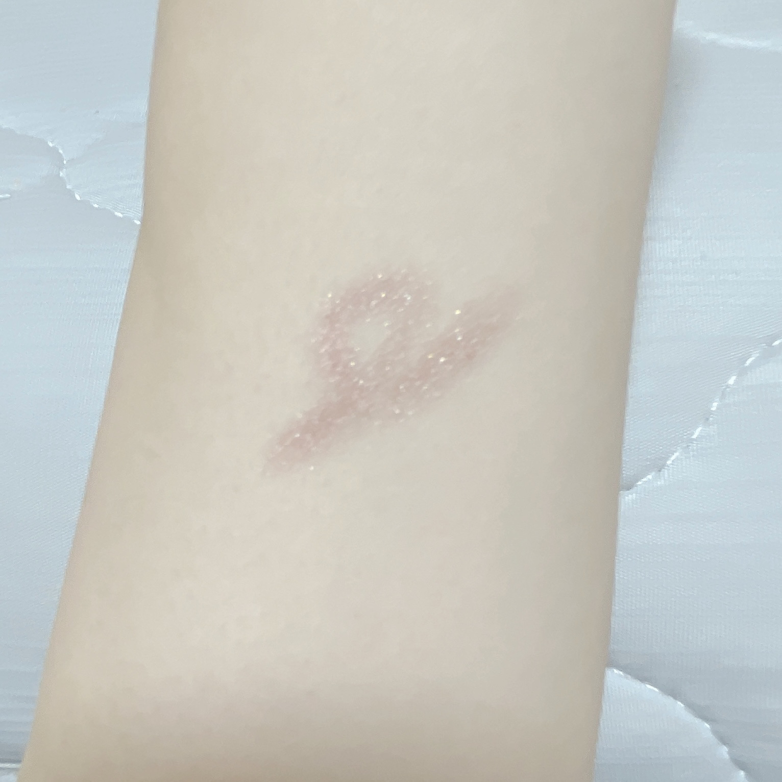 グリームオンフィットシャドウ/excel/スティックアイシャドウを使ったクチコミ（3枚目）