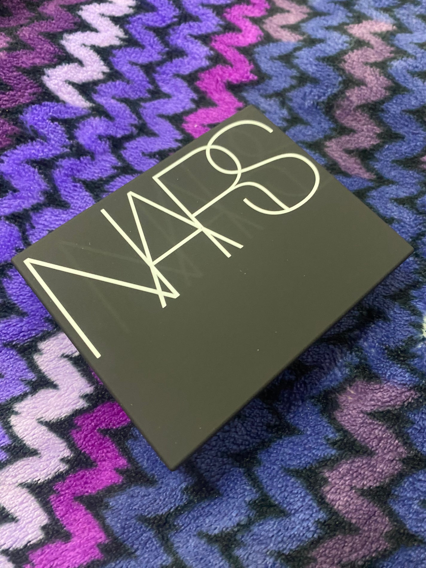 ライトリフレクティング プリズマティックパウダー/NARS/プレストパウダーを使ったクチコミ(2枚目)