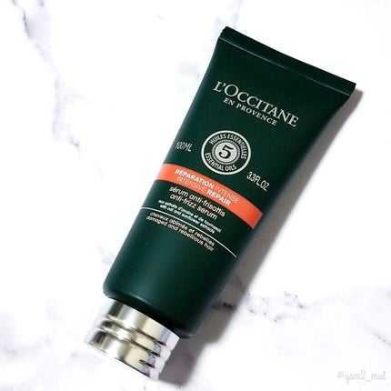 ファイブハーブス リペアリングヘアミルクセラム/L'OCCITANE/ヘアミルクを使ったクチコミ(4枚目)