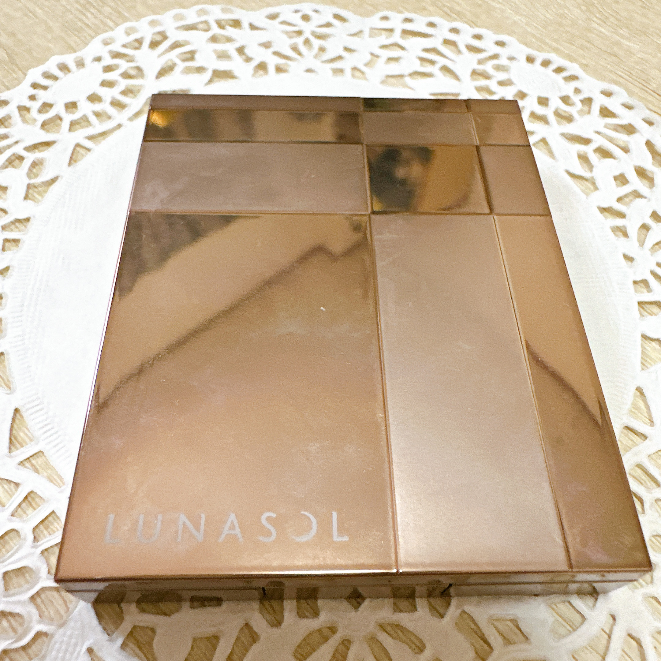 スキンモデリングアイズ 02 Beige Orange/LUNASOL/アイシャドウパレットを使ったクチコミ（2枚目）