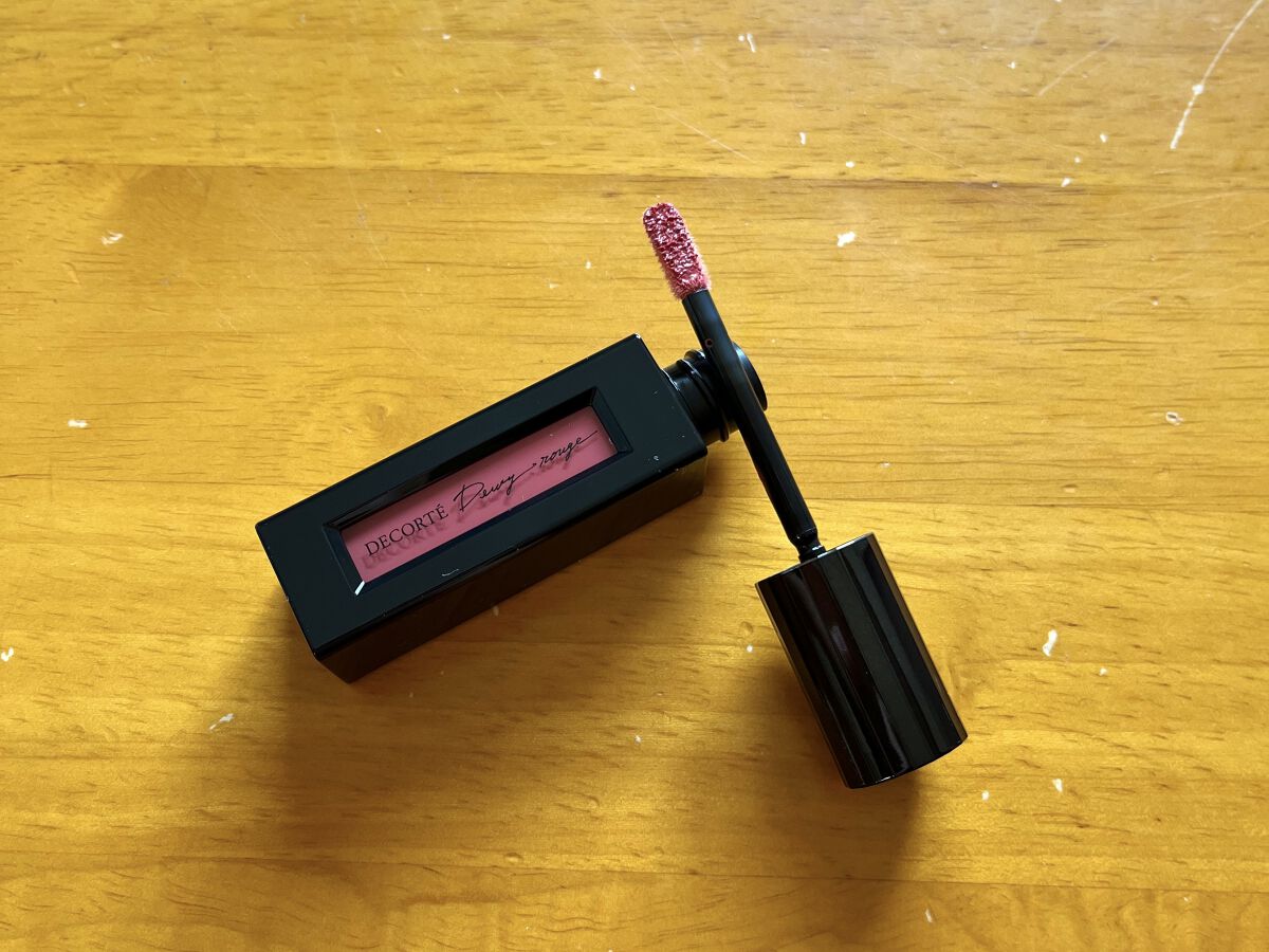 ルージュ デコルテ リキッド 06 urban wear（Dewy rouge ）/DECORTÉ/口紅を使ったクチコミ（3枚目）