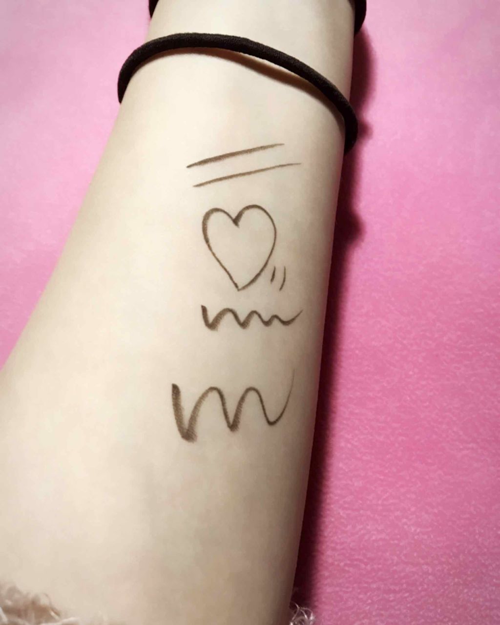 【旧品】シルキーリキッドアイライナーWP/D-UP/リキッドアイライナーを使ったクチコミ(2枚目)