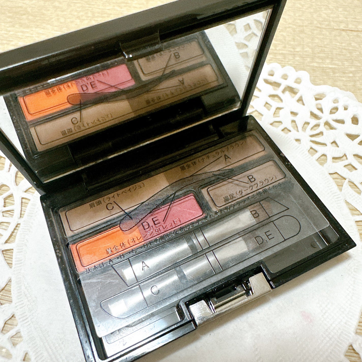 アイブロウ クリエイティブパレット/IPSA/パウダーアイブロウを使ったクチコミ(5枚目)