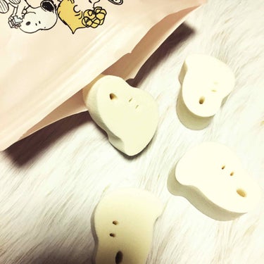 MAKE UP SPONGE  Snoopy diecut type/SHOBIDO/パフ・スポンジを使ったクチコミ（1枚目）