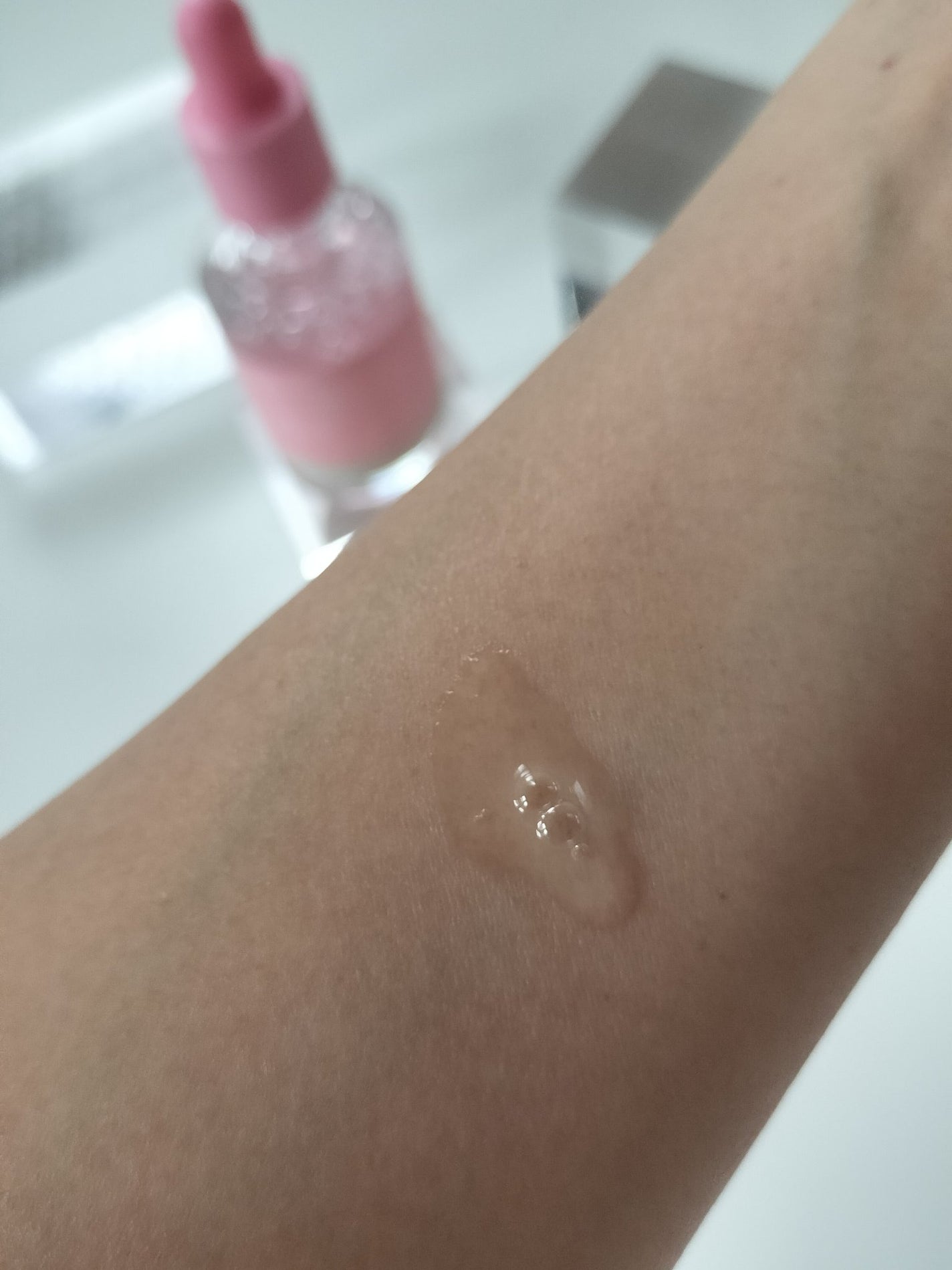 ピンクアロエムチンセラム/APRILSKIN/美容液を使ったクチコミ(3枚目)