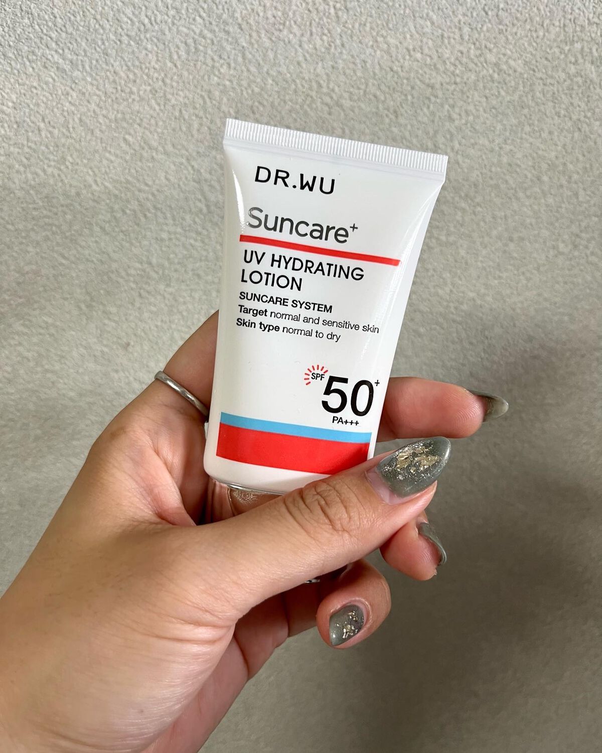 サンスクリーン+ モイスト日焼け止め<日焼け止め>/DR.WU/日焼け止めクリームを使ったクチコミ(3枚目)
