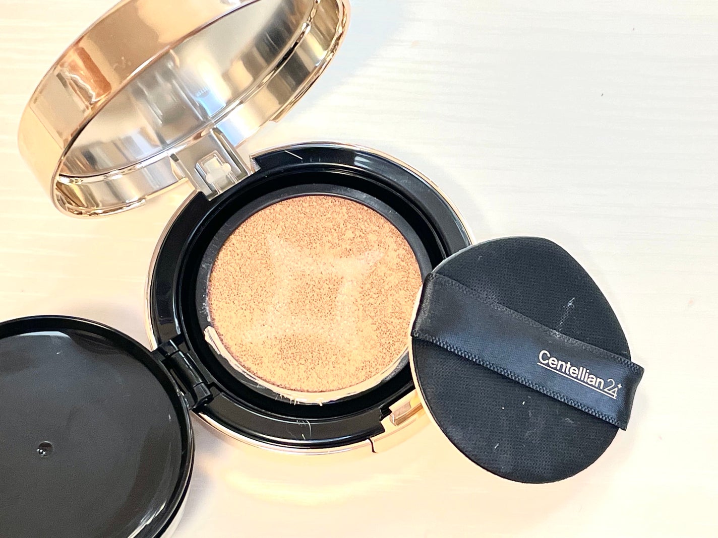 マデカグロウベールカバークッション/センテリアン24/クッションファンデーションを使ったクチコミ(2枚目)