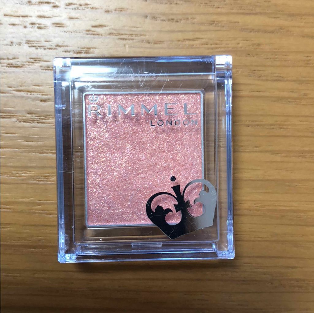 プリズム パウダーアイカラー/リンメル ロンドン/単色アイシャドウを使ったクチコミ（1枚目）