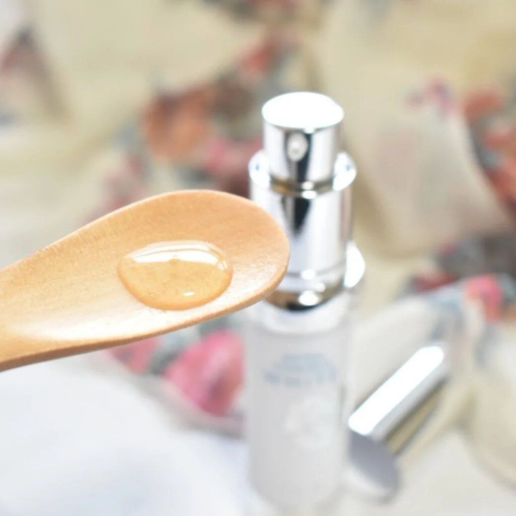 エクストラコントロールホワイト/ステファニー/美容液を使ったクチコミ（3枚目）