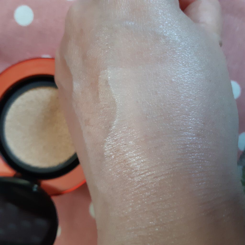 シェイド アンド イルミネイト ファンデーション SPF45 ソフト