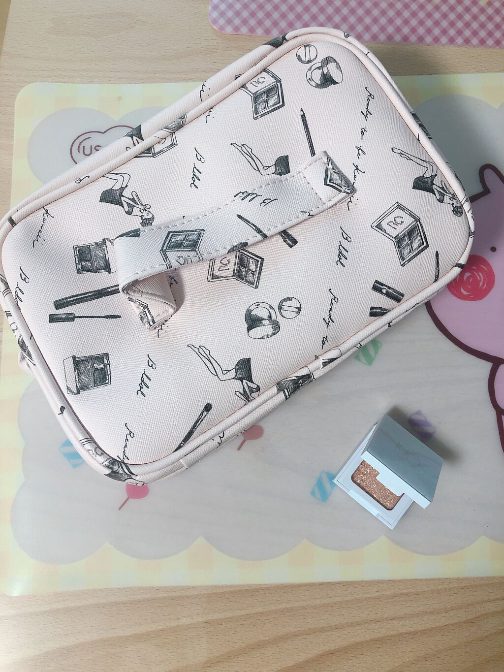 ウィンクティンクシャドウ/b idol/単色アイシャドウを使ったクチコミ（2枚目）