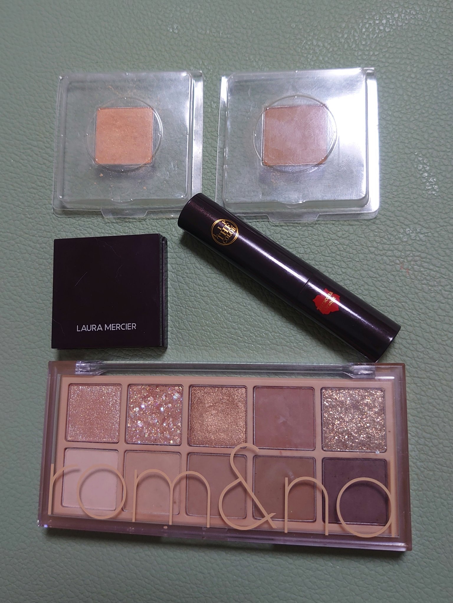 ナチュラルアイカラー キャラメルブラウン/ルアモ/単色アイシャドウを使ったクチコミ（1枚目）