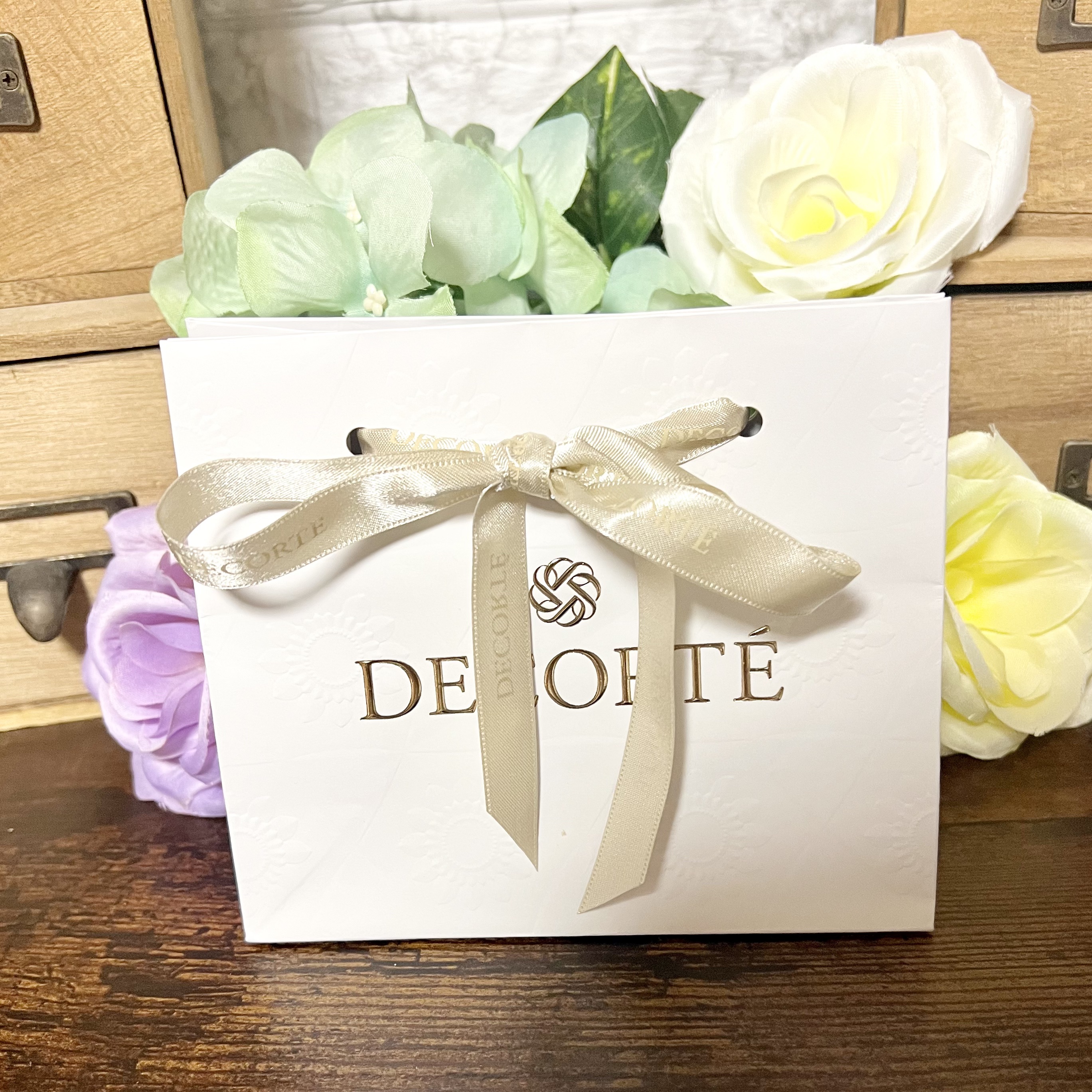 リップ オイル 02 minty shine/DECORTÉ/リップオイルを使ったクチコミ（2枚目）