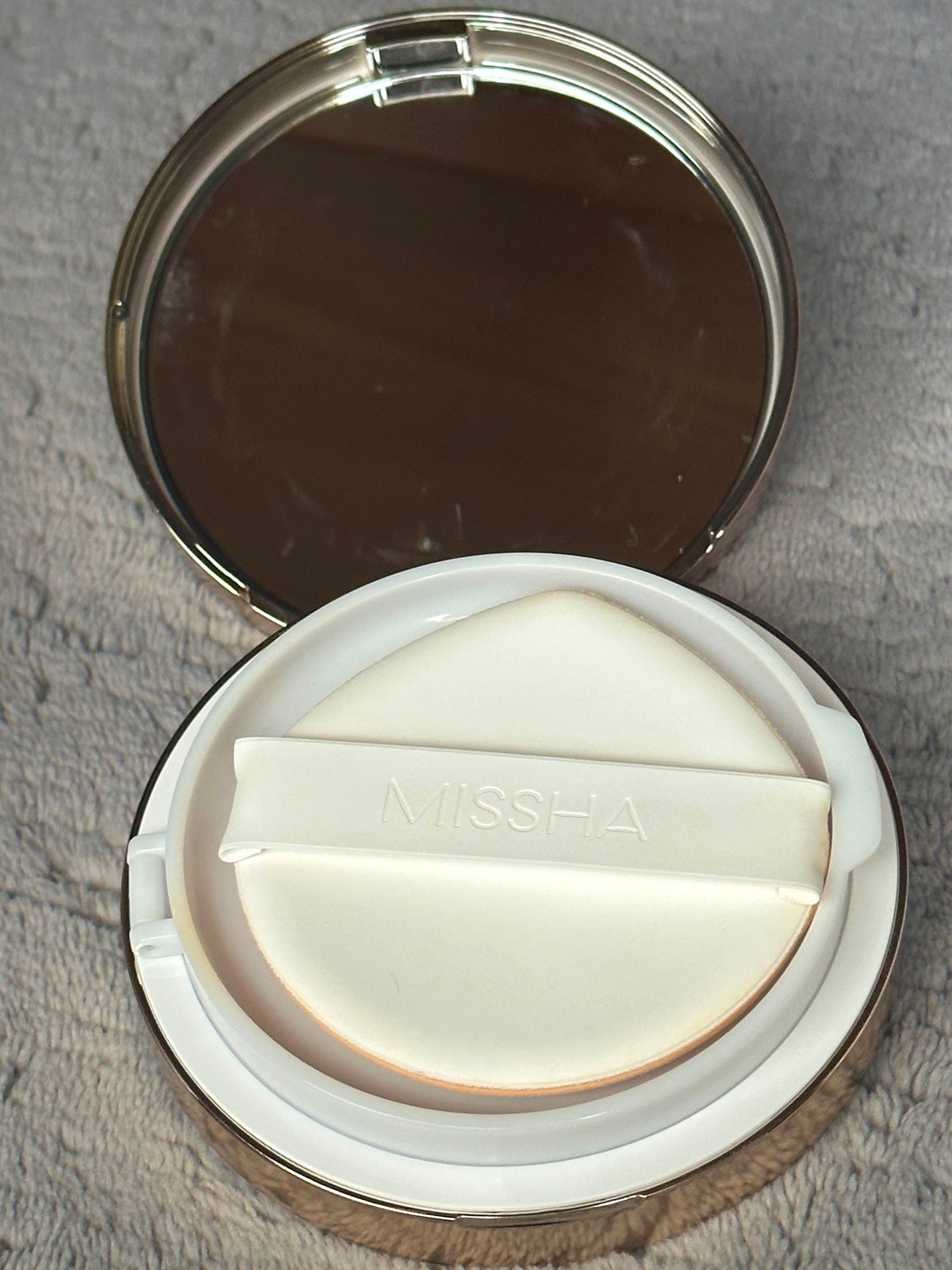 グロウ クッション〈カバータイプ〉/MISSHA/クッションファンデーションを使ったクチコミ(3枚目)