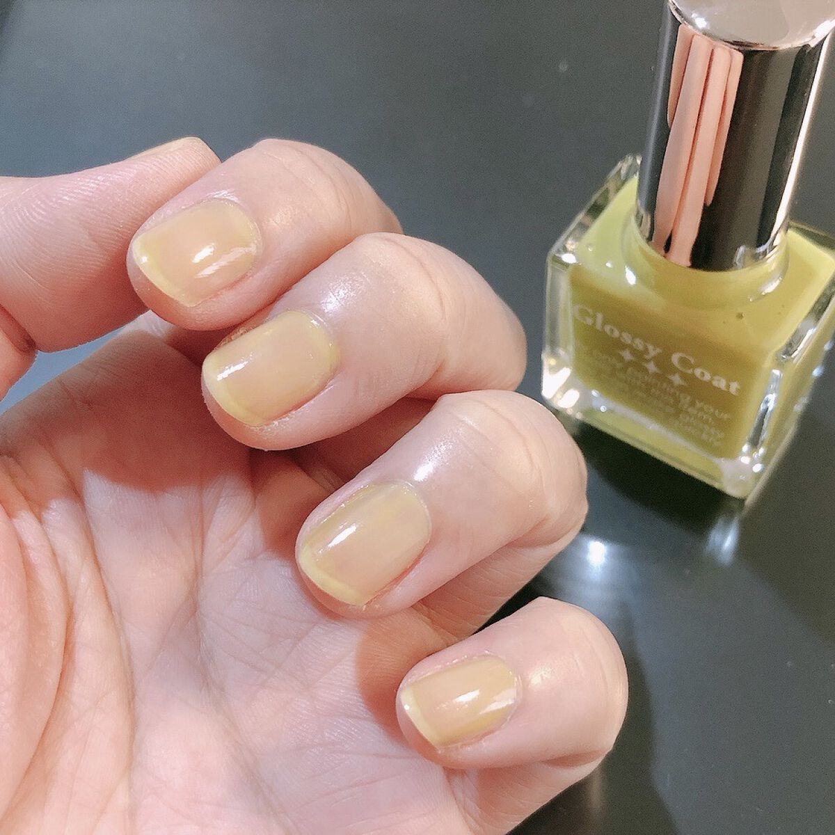 グロッシーコート ライムイエロー【旧】/スキューズミー/オールインワンネイルを使ったクチコミ（2枚目）