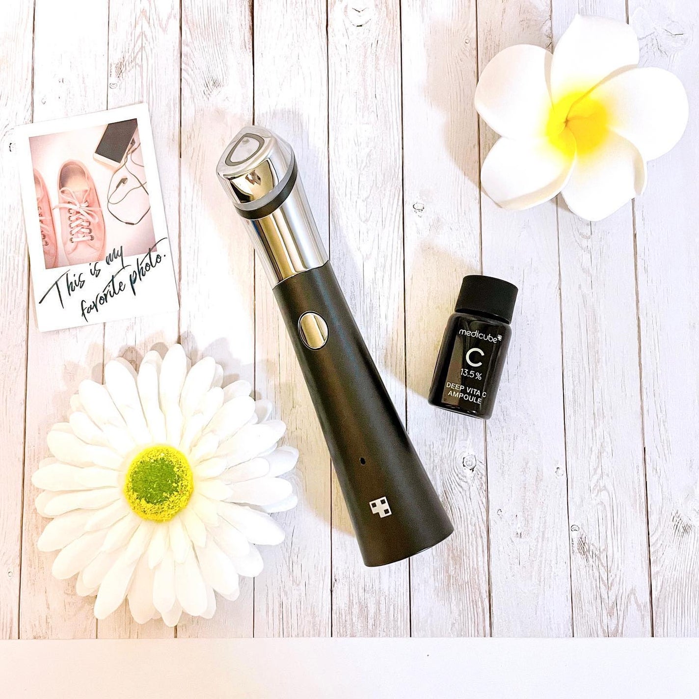 AGE-Rスキンブースターショット/MEDICUBE/美顔器・マッサージを使ったクチコミ(1枚目)