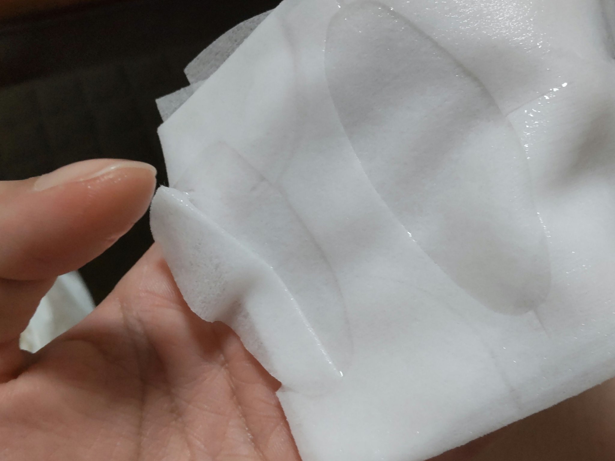 ねぴこのクチコミ「🫧MITOMO　チャコールシートマスク🫧

LIPSで仲良しのぷぅぴぃさんから頂きました！！！.....」（3枚目）