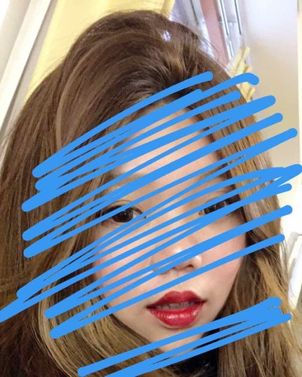 ルージュ ピュールクチュール ヴェルニ ヴィニルクリーム/YVES SAINT LAURENT BEAUTE/口紅を使ったクチコミ(4枚目)