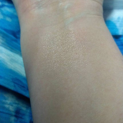 パールグロウハイライト/CEZANNE/パウダーハイライトを使ったクチコミ(4枚目)