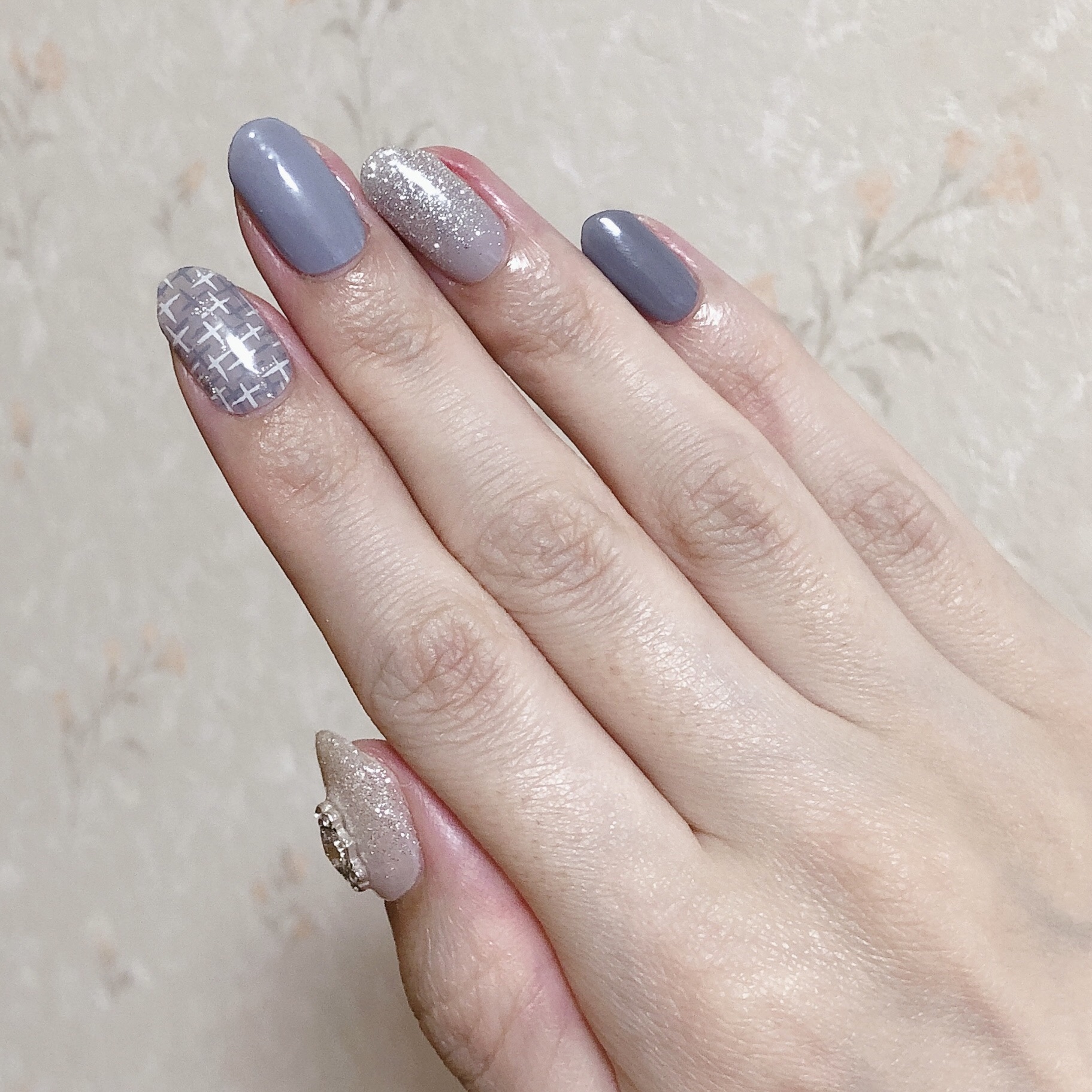 セミキュアジェルネイル（ハンド） NP-192 N Concert (tweed touch collection)/ohora/ネイルシールを使ったクチコミ（1枚目）