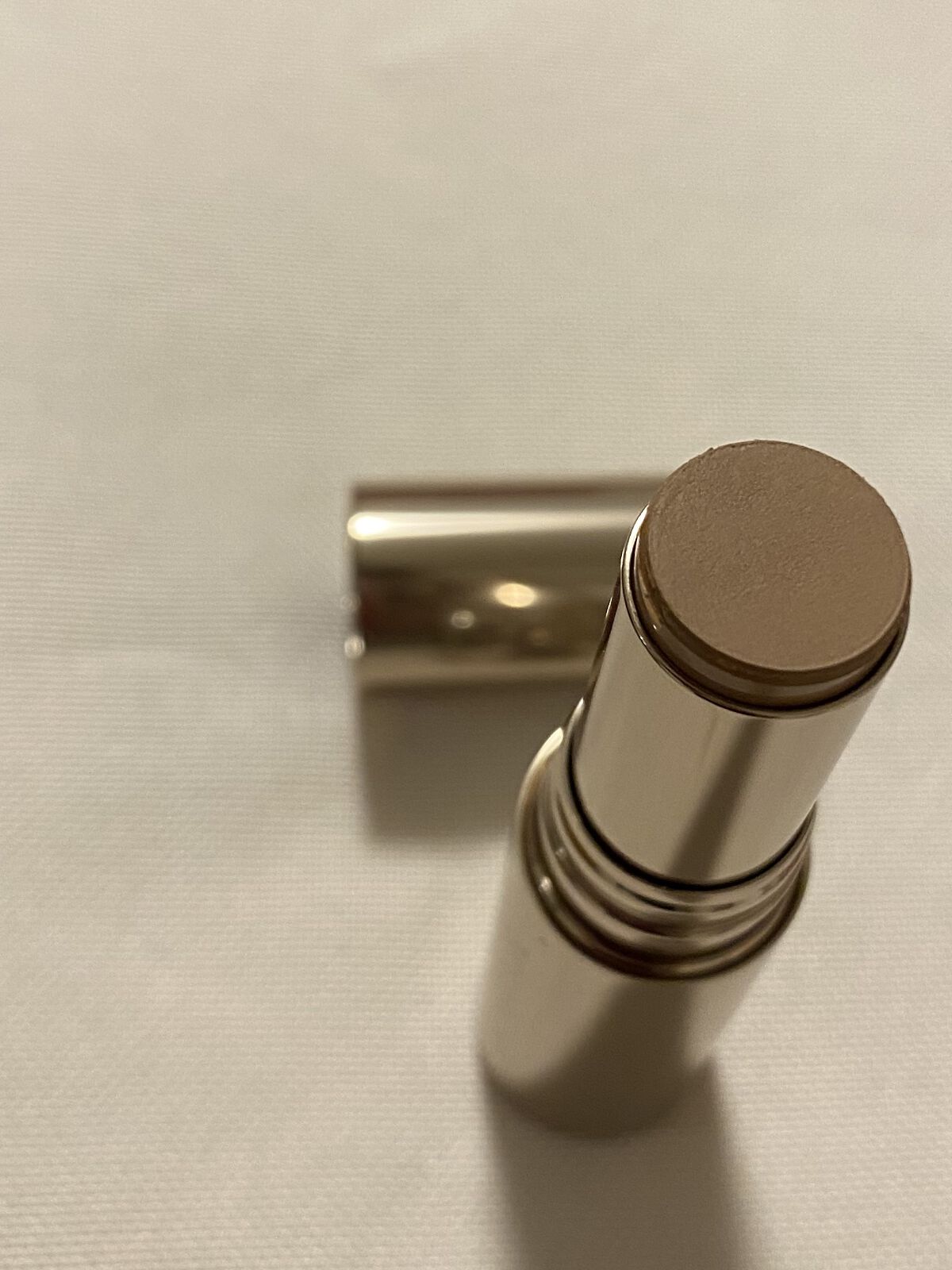 コントゥアリングスティック 01 Natural Shade/LUNASOL/ジェル・クリームチークを使ったクチコミ（2枚目）