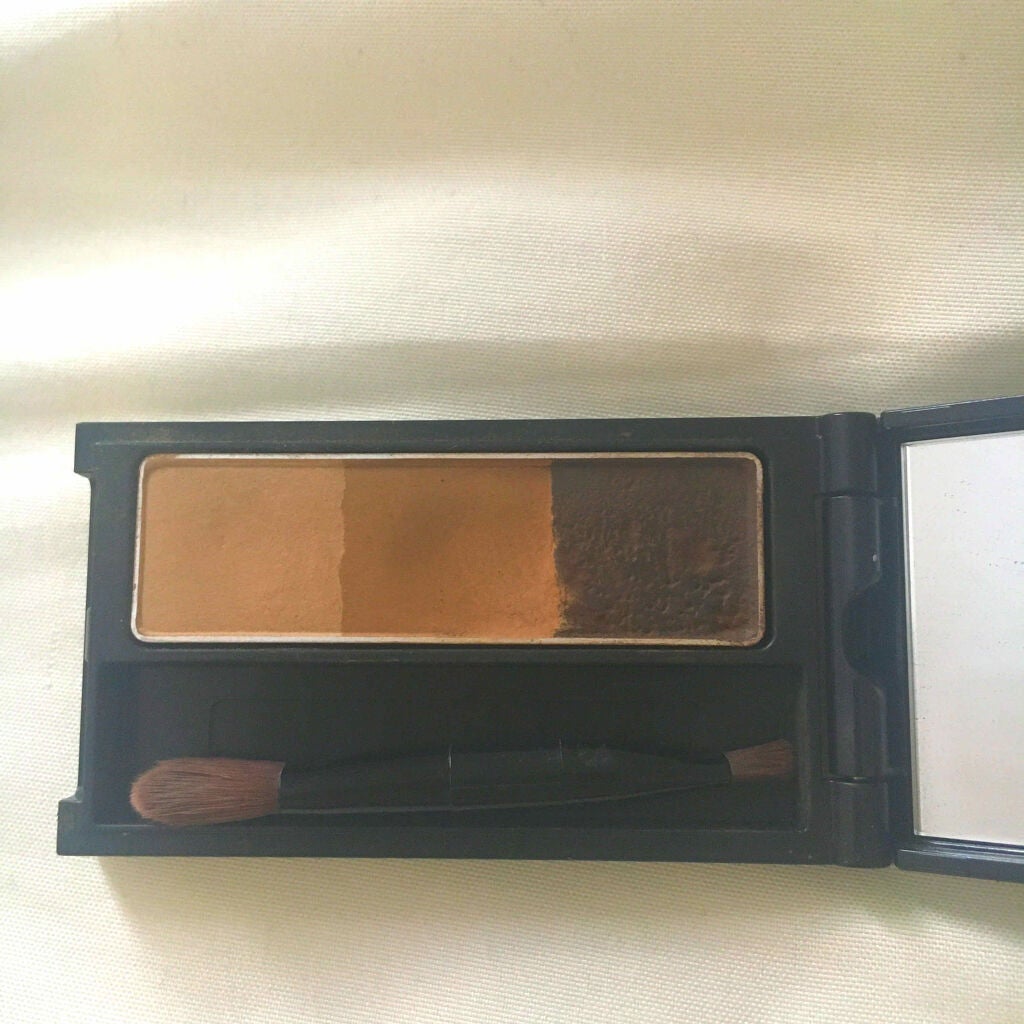 ケイト デザイニングアイブロウ3D/KATE/パウダーアイブロウを使ったクチコミ(2枚目)