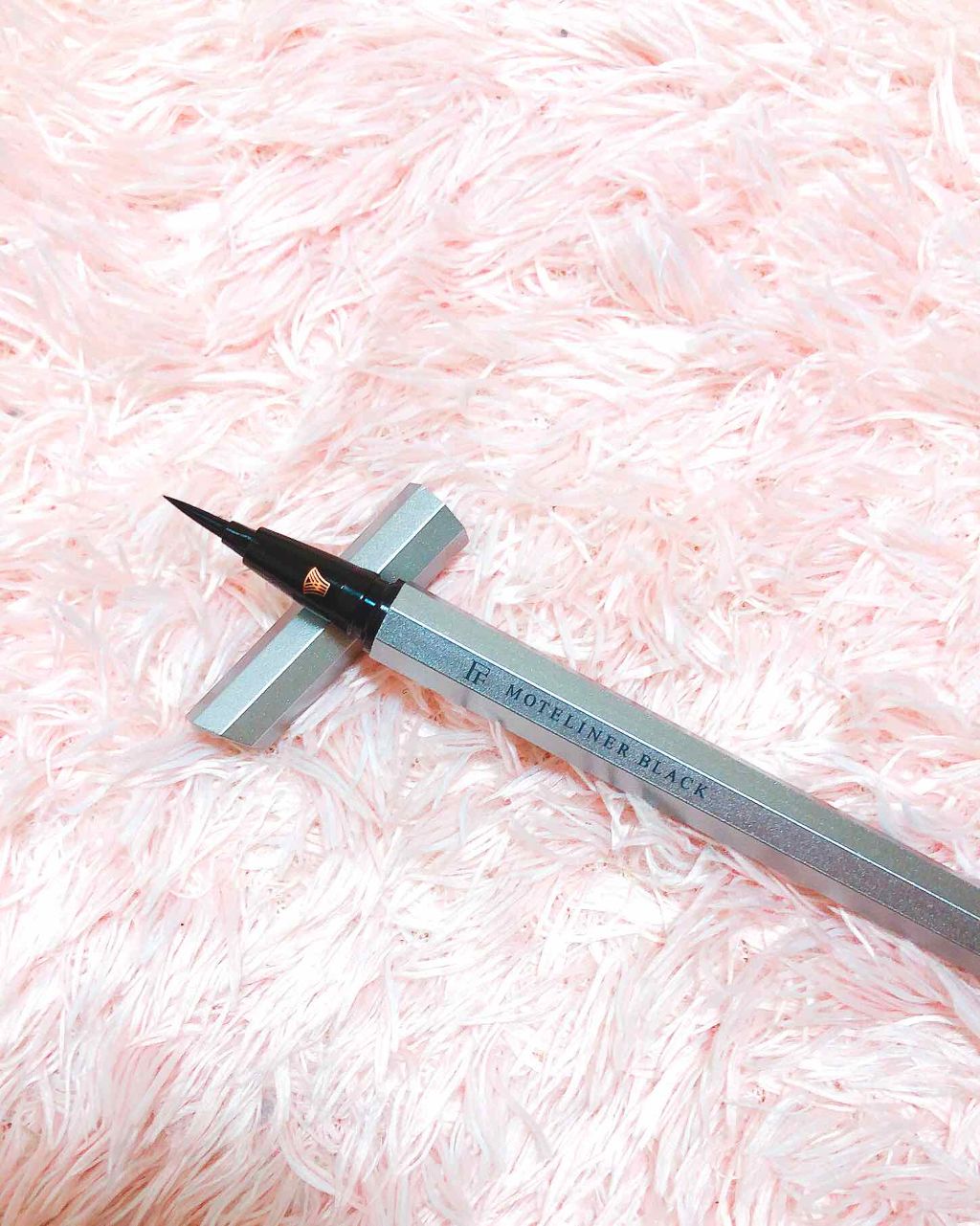 モテライナー リキッド/UZU BY FLOWFUSHI/リキッドアイライナーを使ったクチコミ(3枚目)