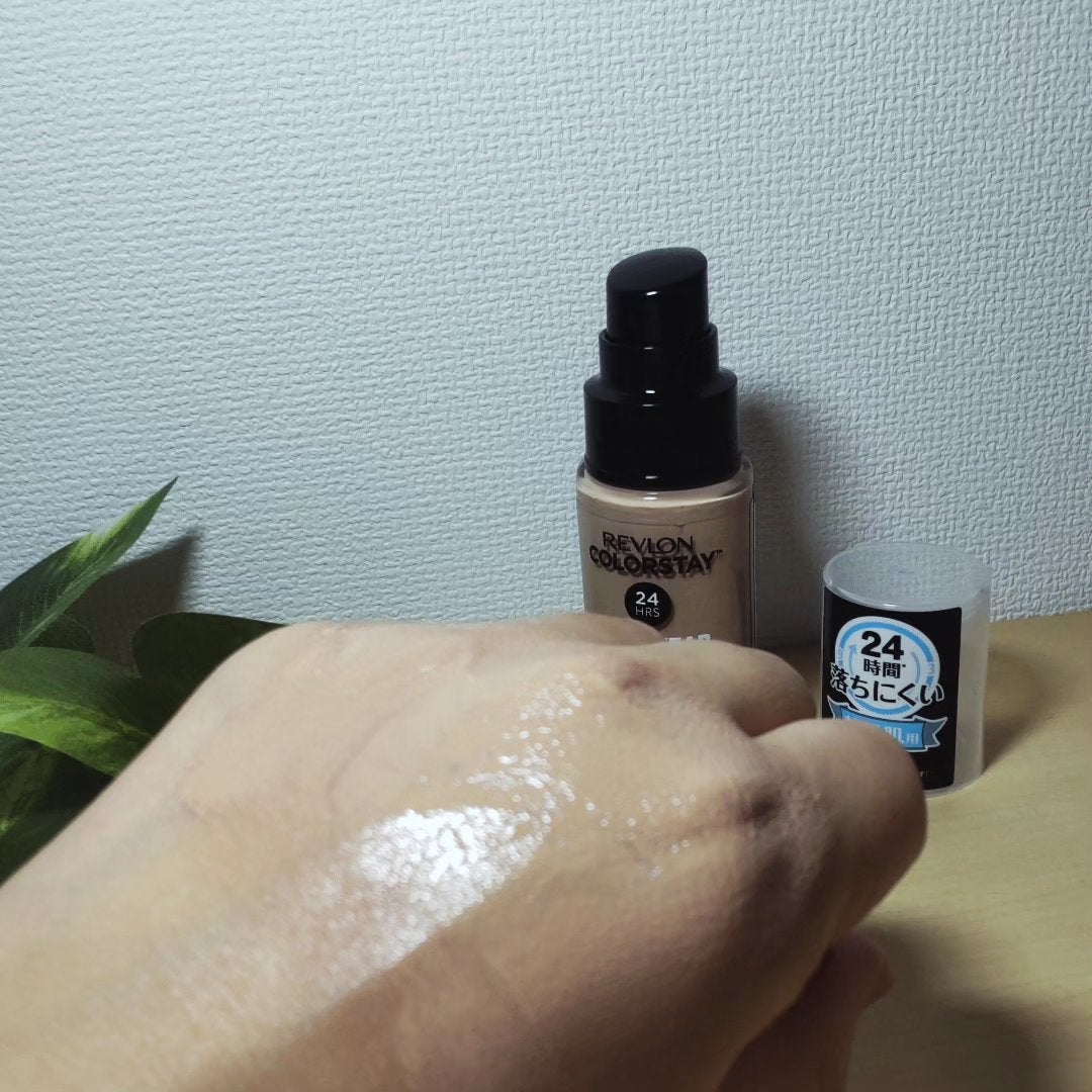 カラーステイ ロングウェア メイクアップ D/REVLON/リキッドファンデーションを使ったクチコミ(3枚目)