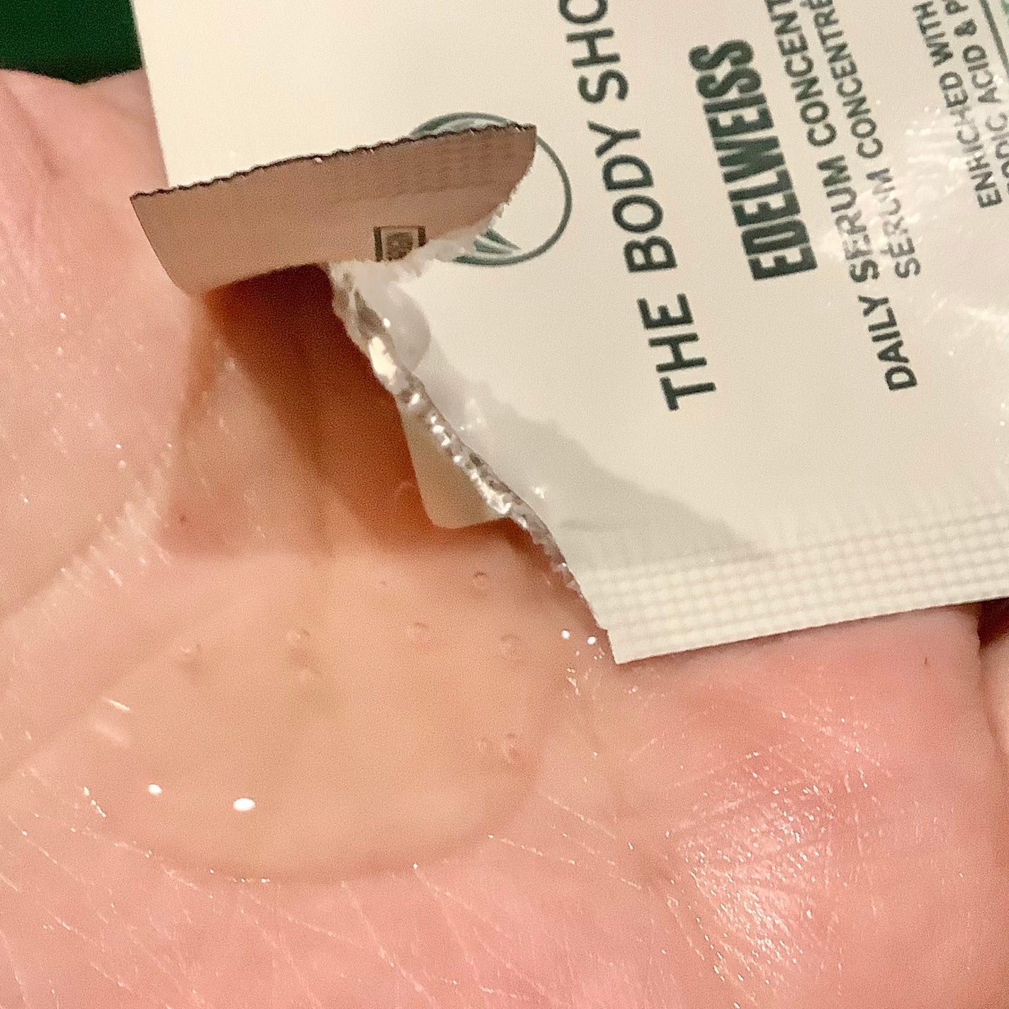 EDW コンセントレート セラム/THE BODY SHOP/美容液を使ったクチコミ(2枚目)