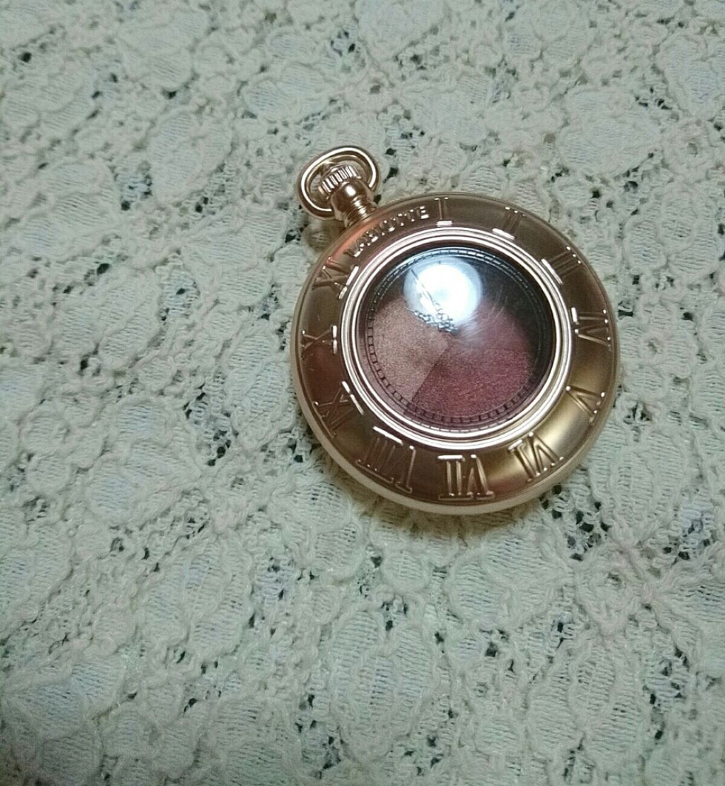 モメンティーク タイムシャドウ/LABIOTTE/アイシャドウパレットを使ったクチコミ(2枚目)