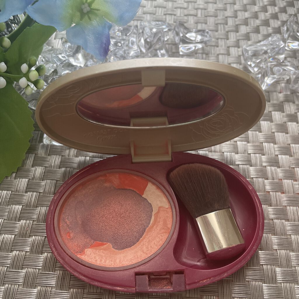 ライブリーアップチークス/コフレドール グラン/パウダーチークを使ったクチコミ（2枚目）